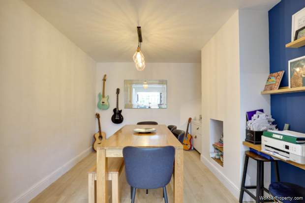 Additional Property Image 4 bedroom Detached for sale in Reading 17