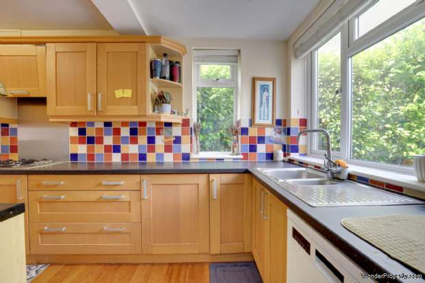 Additional Property Image 4 bedroom Semi Detached for sale in Reading 10