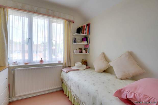 Additional Property Image 3 bedroom Detached for sale in Reading 15