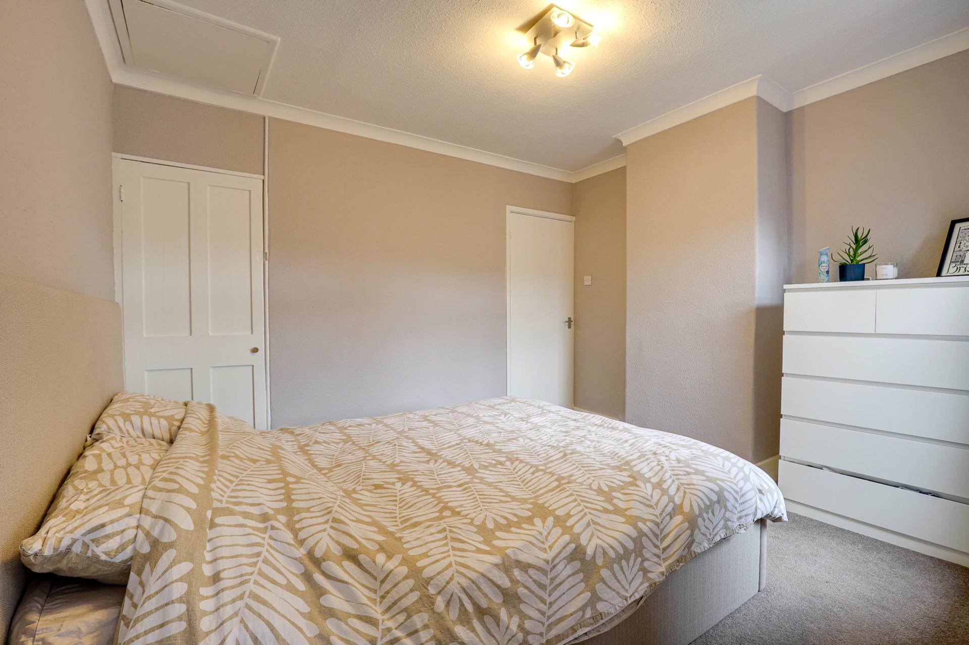 Additional Property Image 2 bedroom Terraced for sale in Reading 14