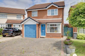 3 bedroom Detached for sale in Reading