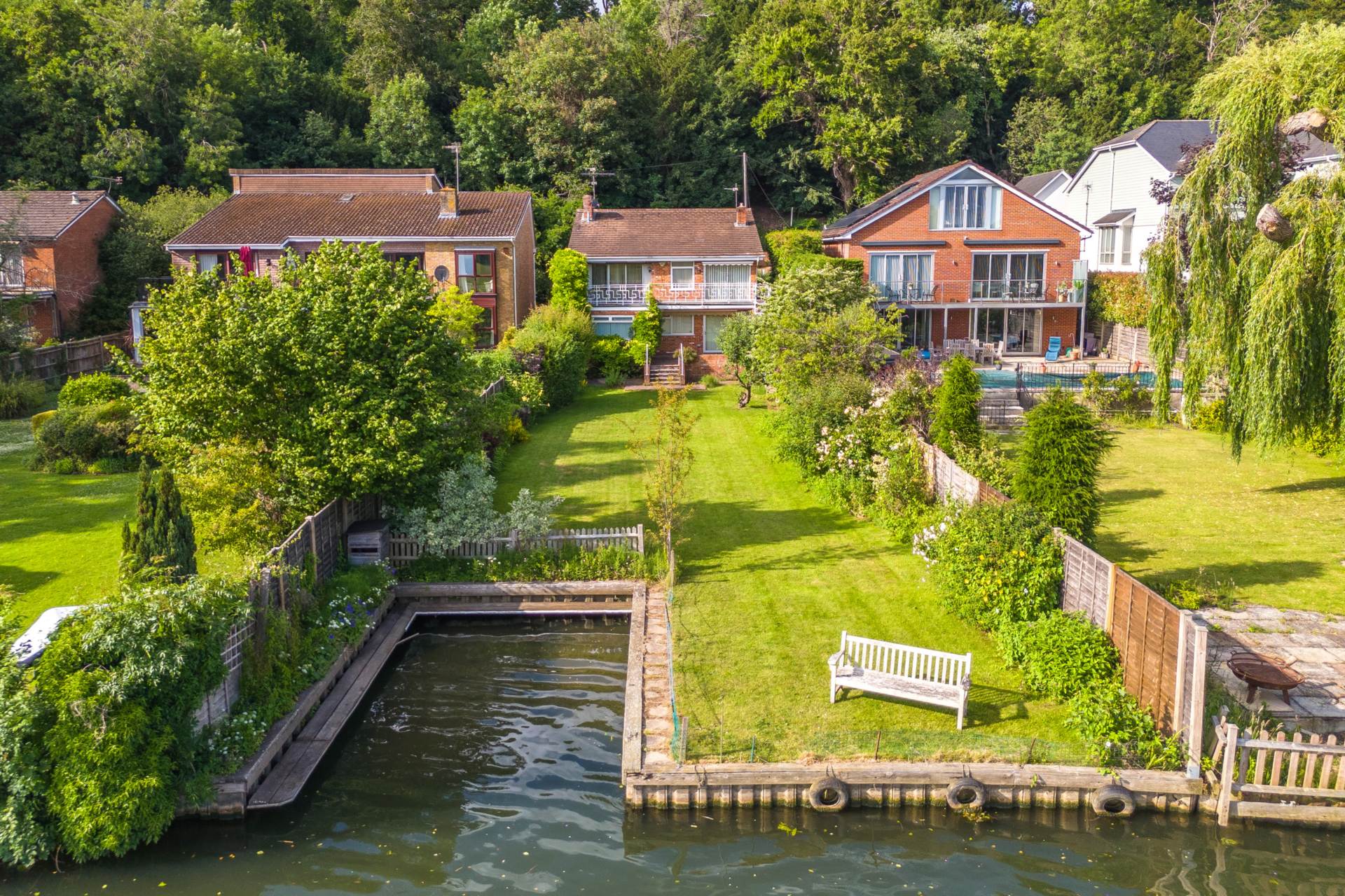 5 bedroom Detached for sale in Reading