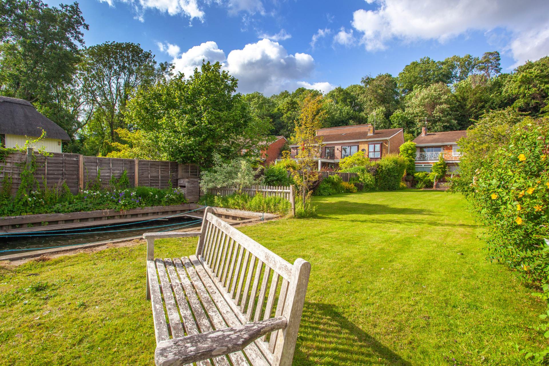 Additional Property Image 5 bedroom Detached for sale in Reading 2