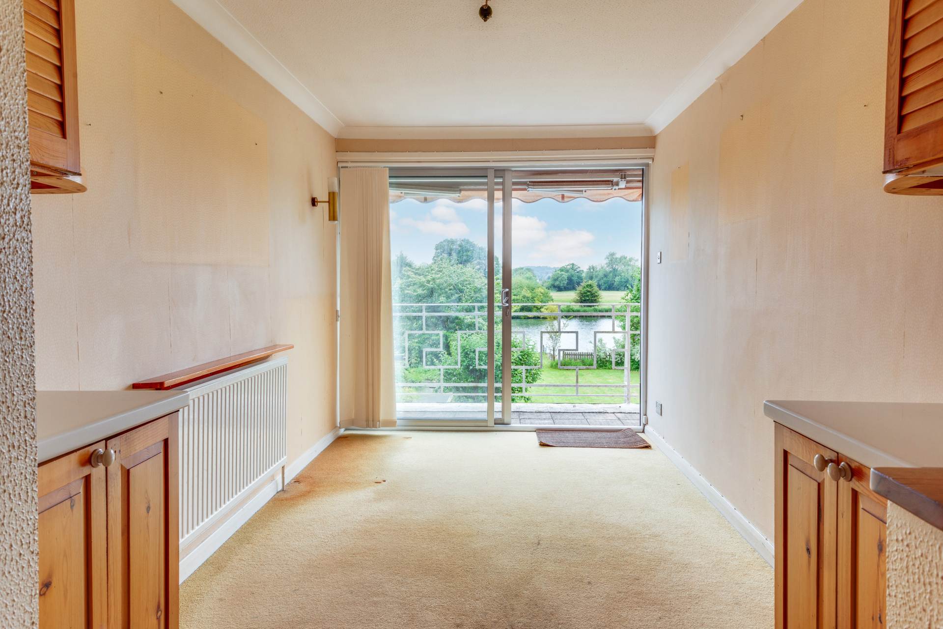 Additional Property Image 5 bedroom Detached for sale in Reading 7