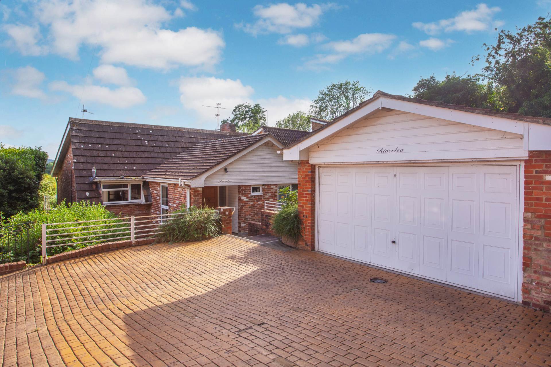Additional Property Image 5 bedroom Detached for sale in Reading 11