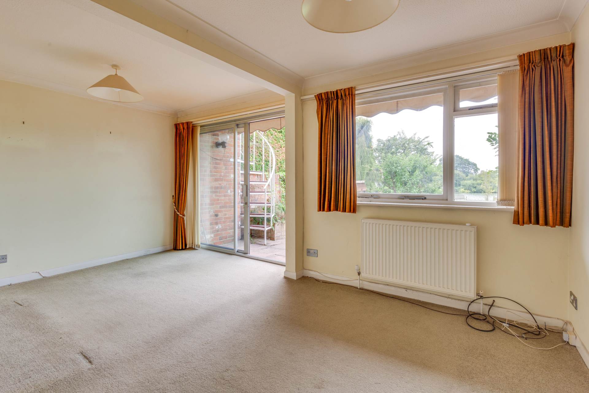 Additional Property Image 5 bedroom Detached for sale in Reading 25