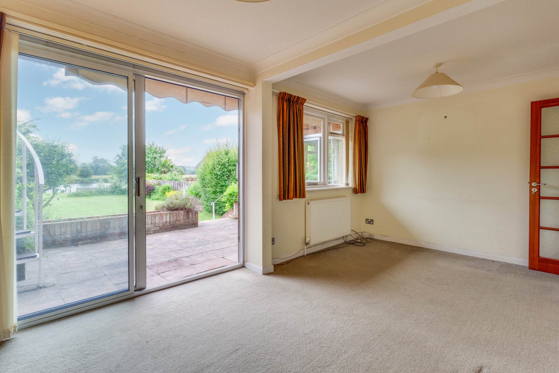 Additional Property Image 5 bedroom Detached for sale in Reading 26