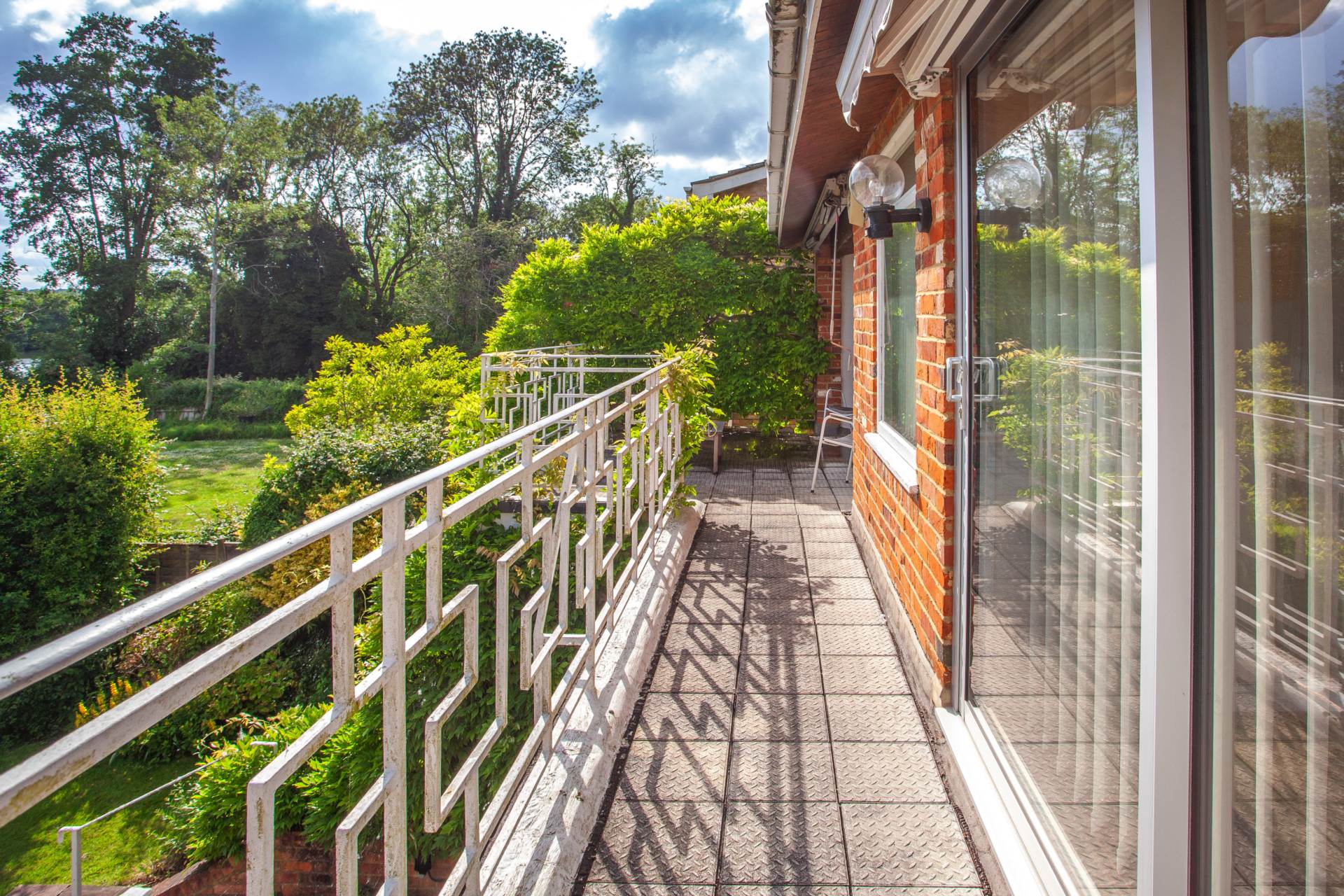 Additional Property Image 5 bedroom Detached for sale in Reading 27