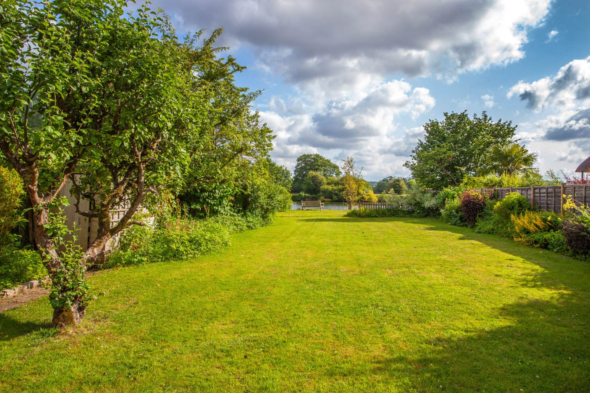 Additional Property Image 5 bedroom Detached for sale in Reading 30