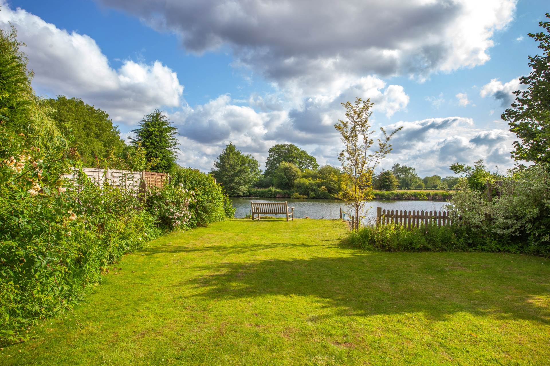 Additional Property Image 5 bedroom Detached for sale in Reading 32