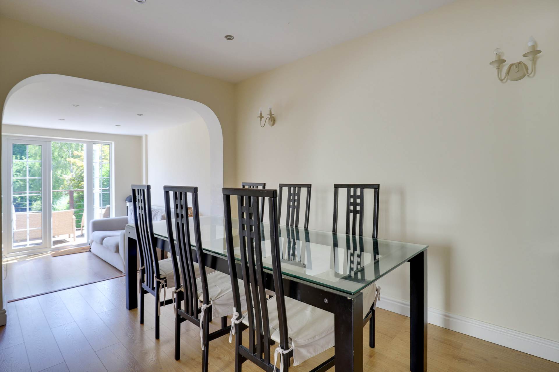 Additional Property Image 4 bedroom Detached for sale in Reading 4