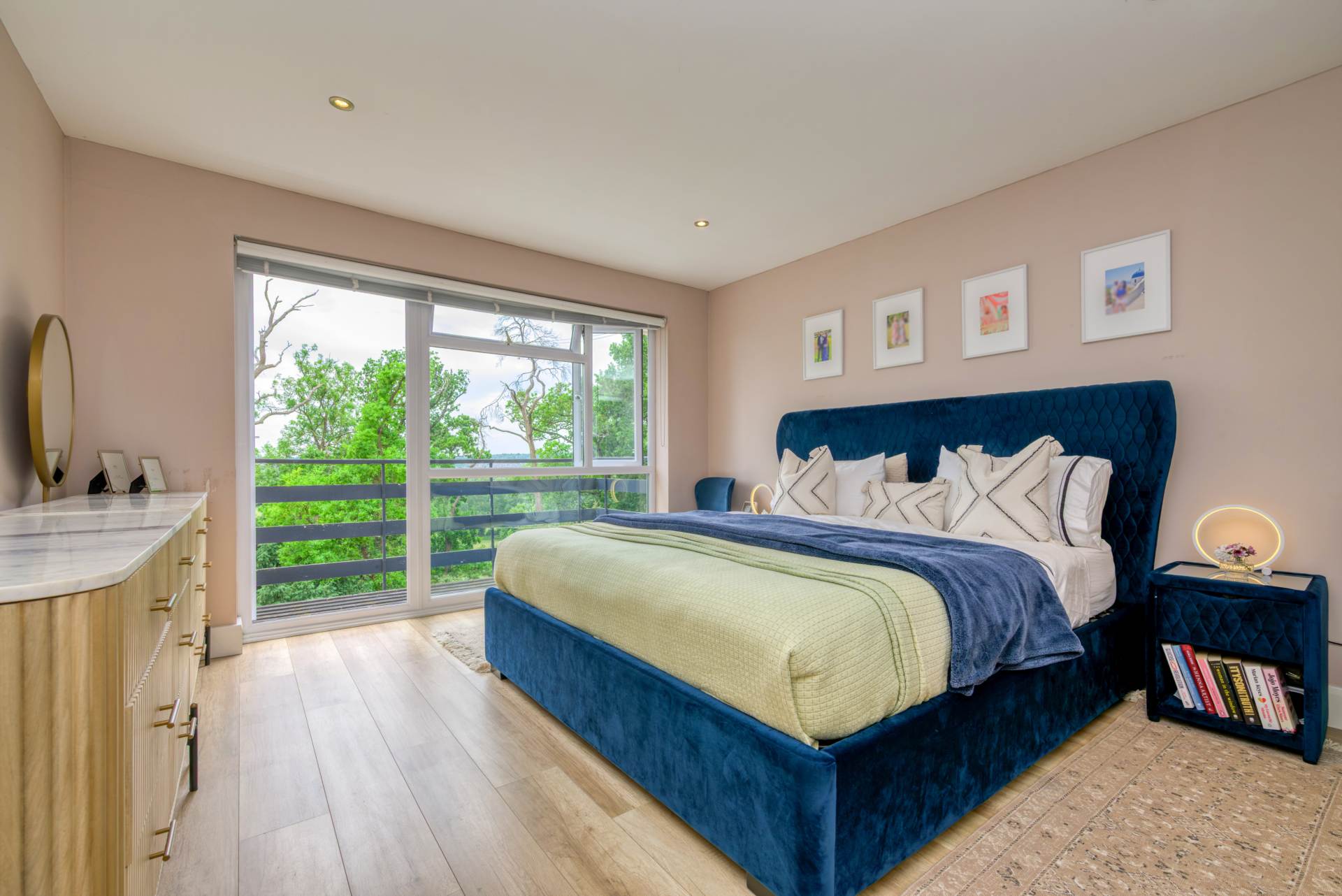 Additional Property Image 4 bedroom Detached for sale in Reading 8