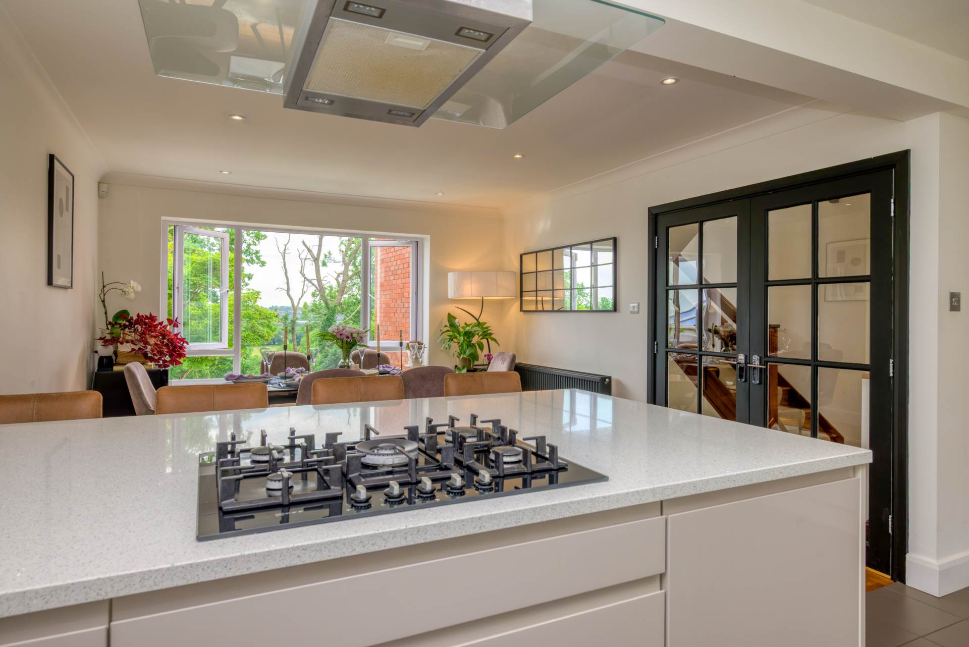 Additional Property Image 4 bedroom Detached for sale in Reading 10