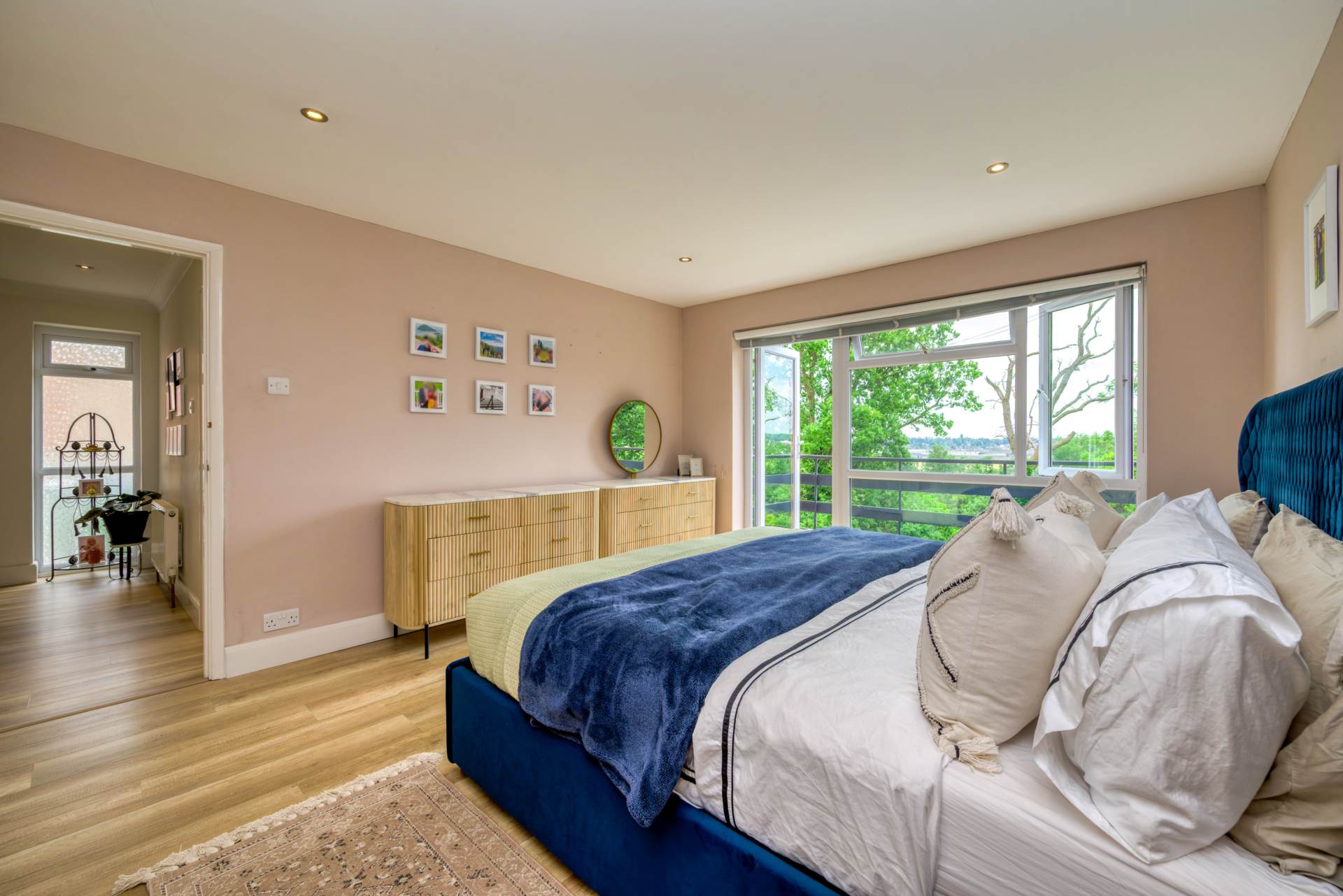 Additional Property Image 4 bedroom Detached for sale in Reading 28
