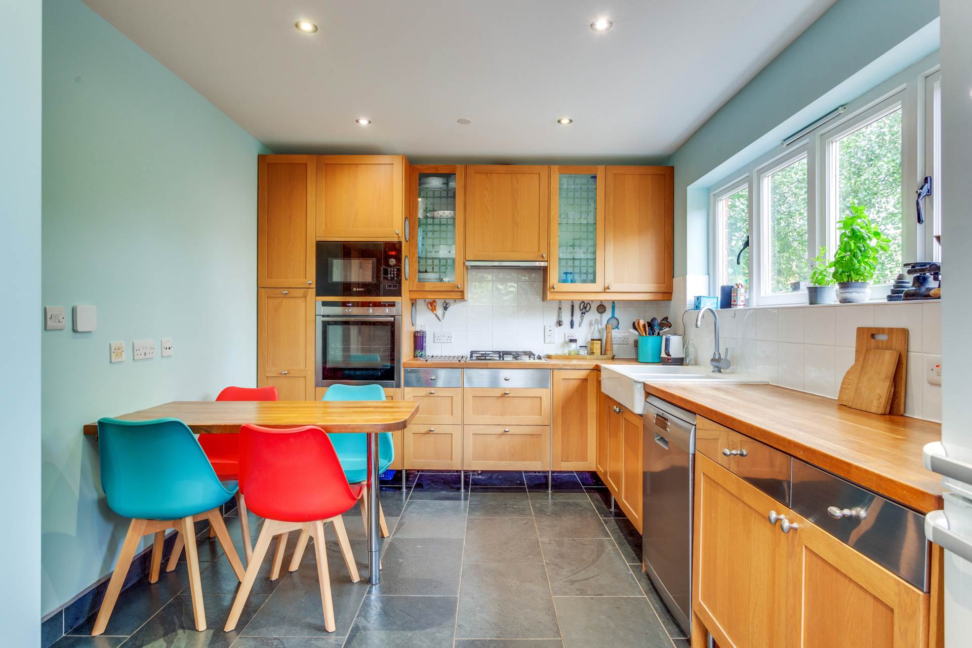 Additional Property Image 5 bedroom Detached for sale in Reading 4