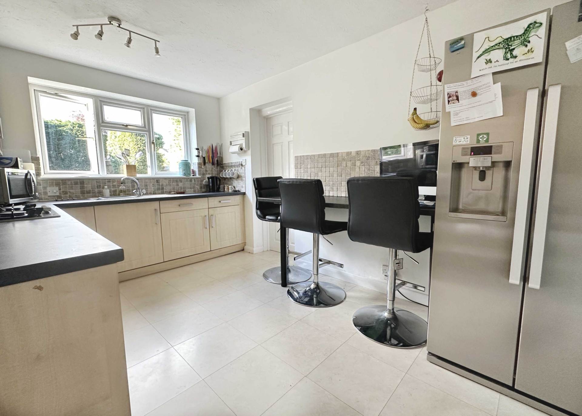Additional Property Image 4 bedroom Detached for sale in Reading 2