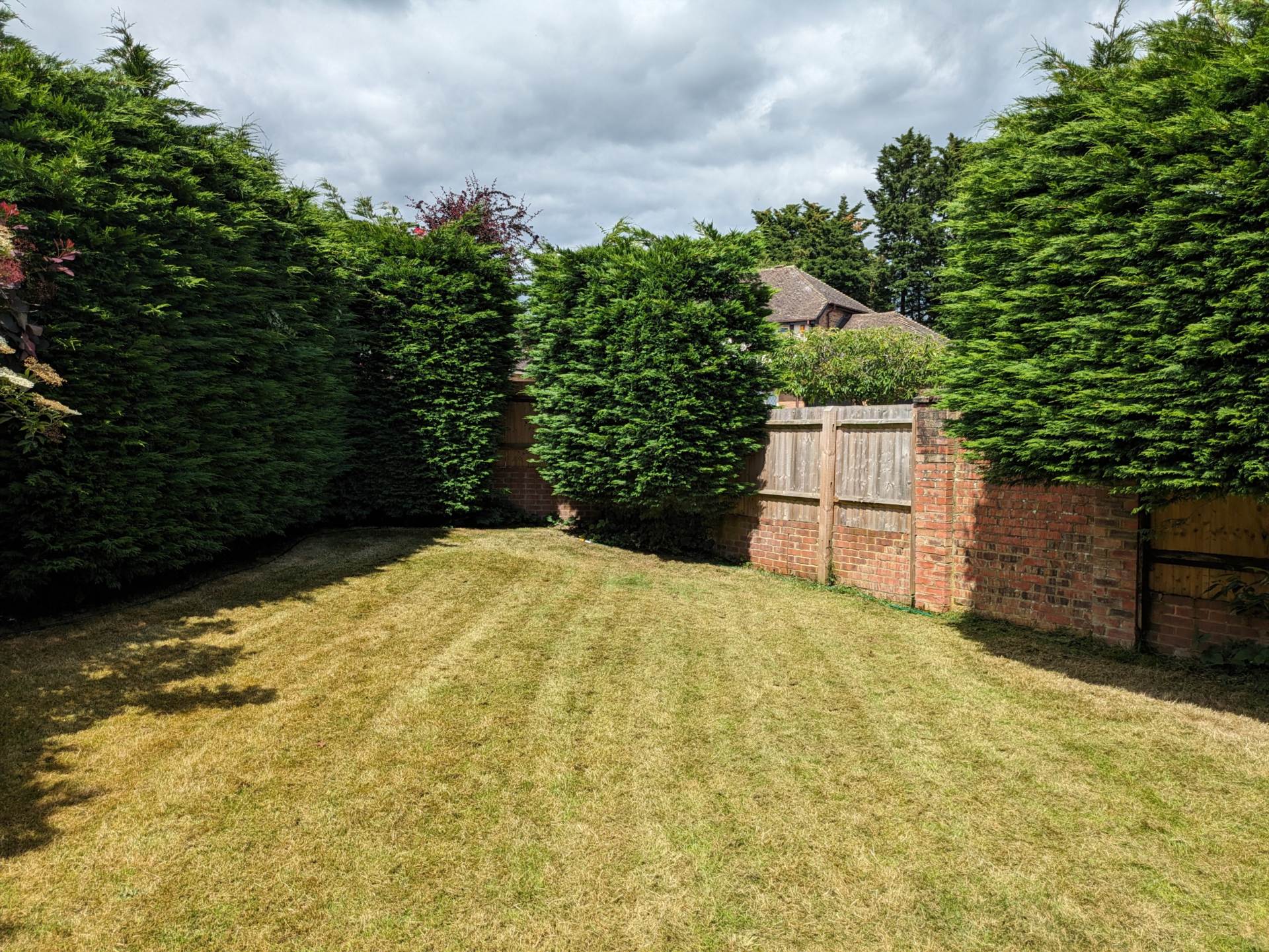 Additional Property Image 4 bedroom Detached for sale in Reading 7