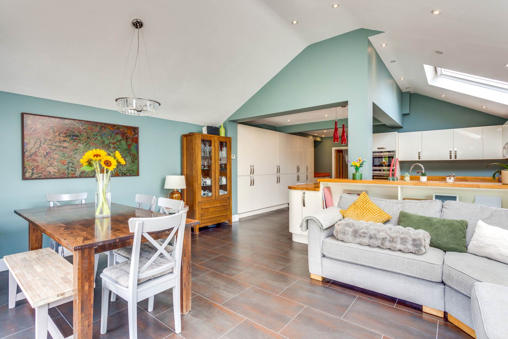 Additional Property Image 5 bedroom Semi Detached for sale in Reading 3