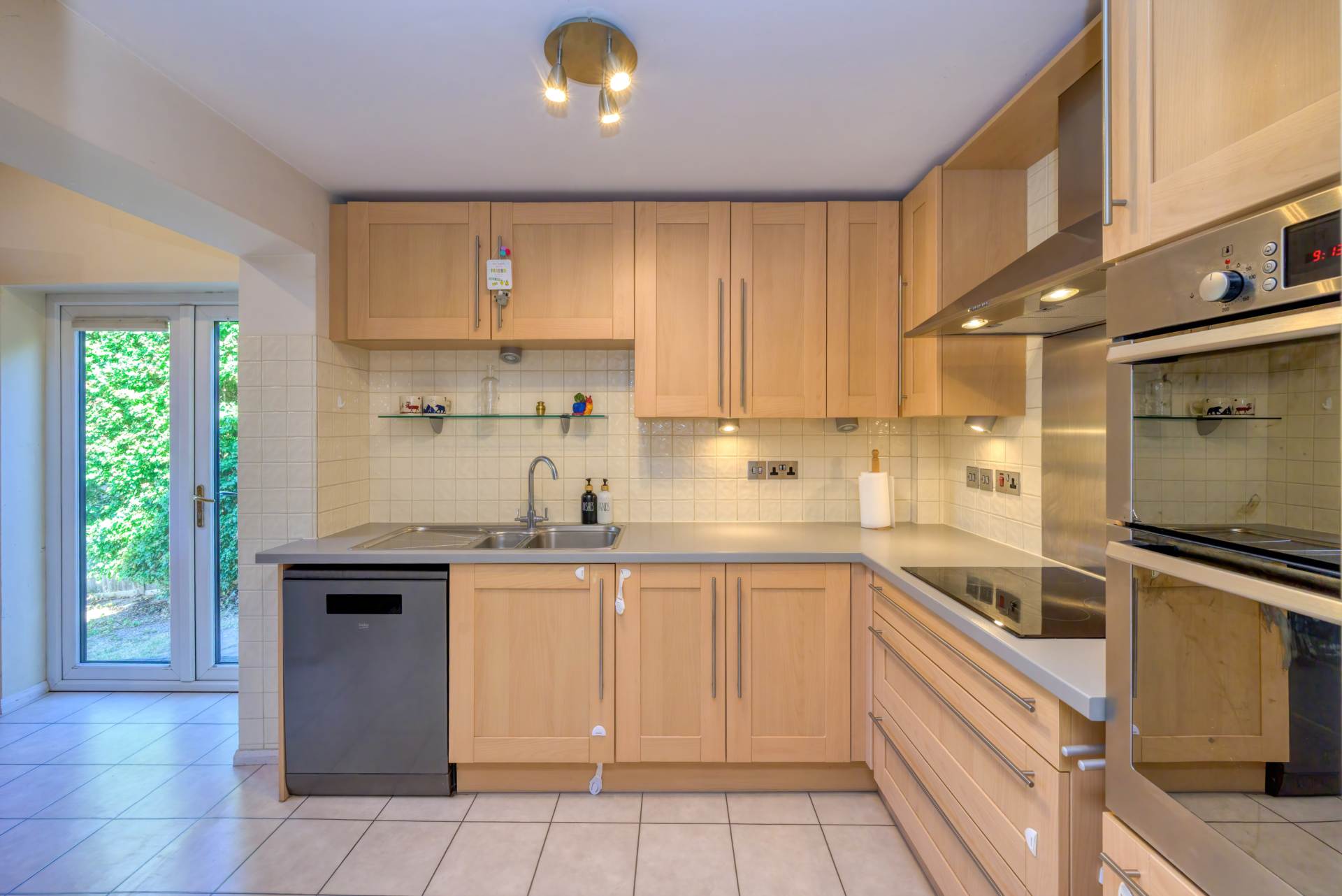 Additional Property Image 3 bedroom End of Terrace for sale in Reading 7