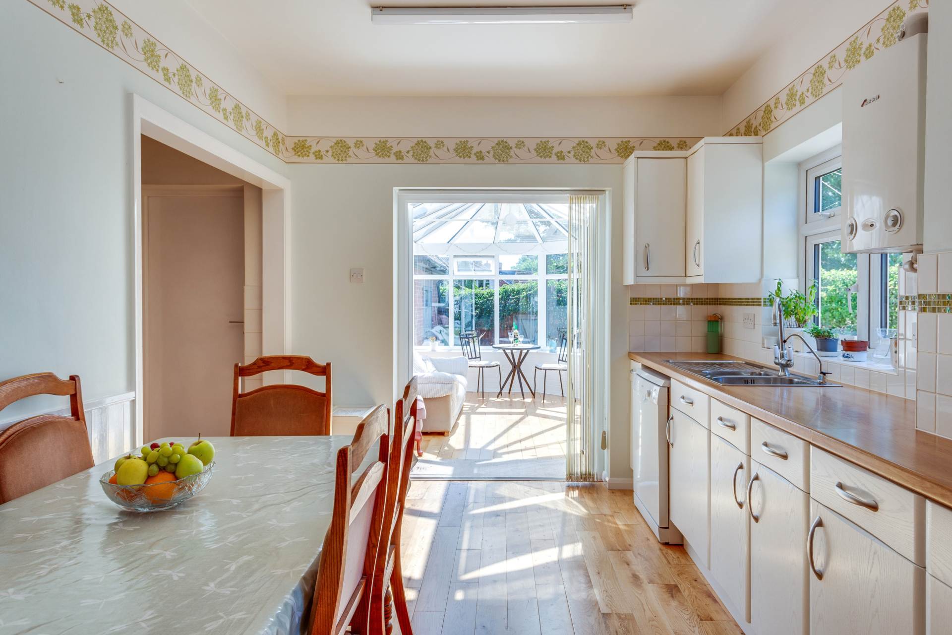 Additional Property Image 5 bedroom Semi Detached for sale in Reading 11