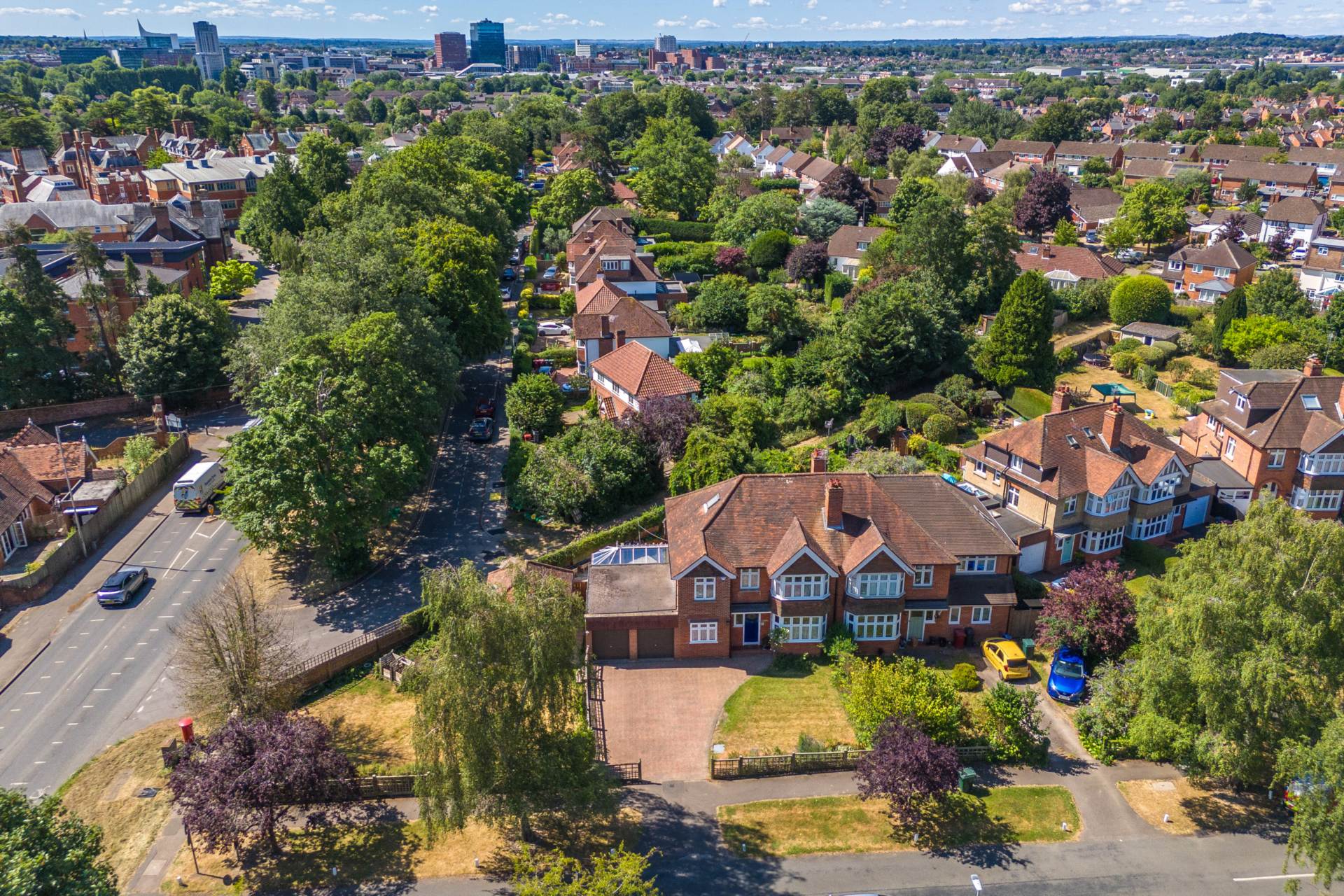 Additional Property Image 5 bedroom Semi Detached for sale in Reading 32