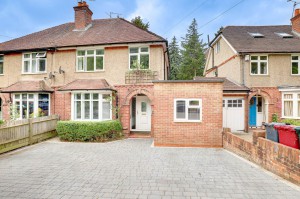 3 bedroom Semi Detached for sale in Reading