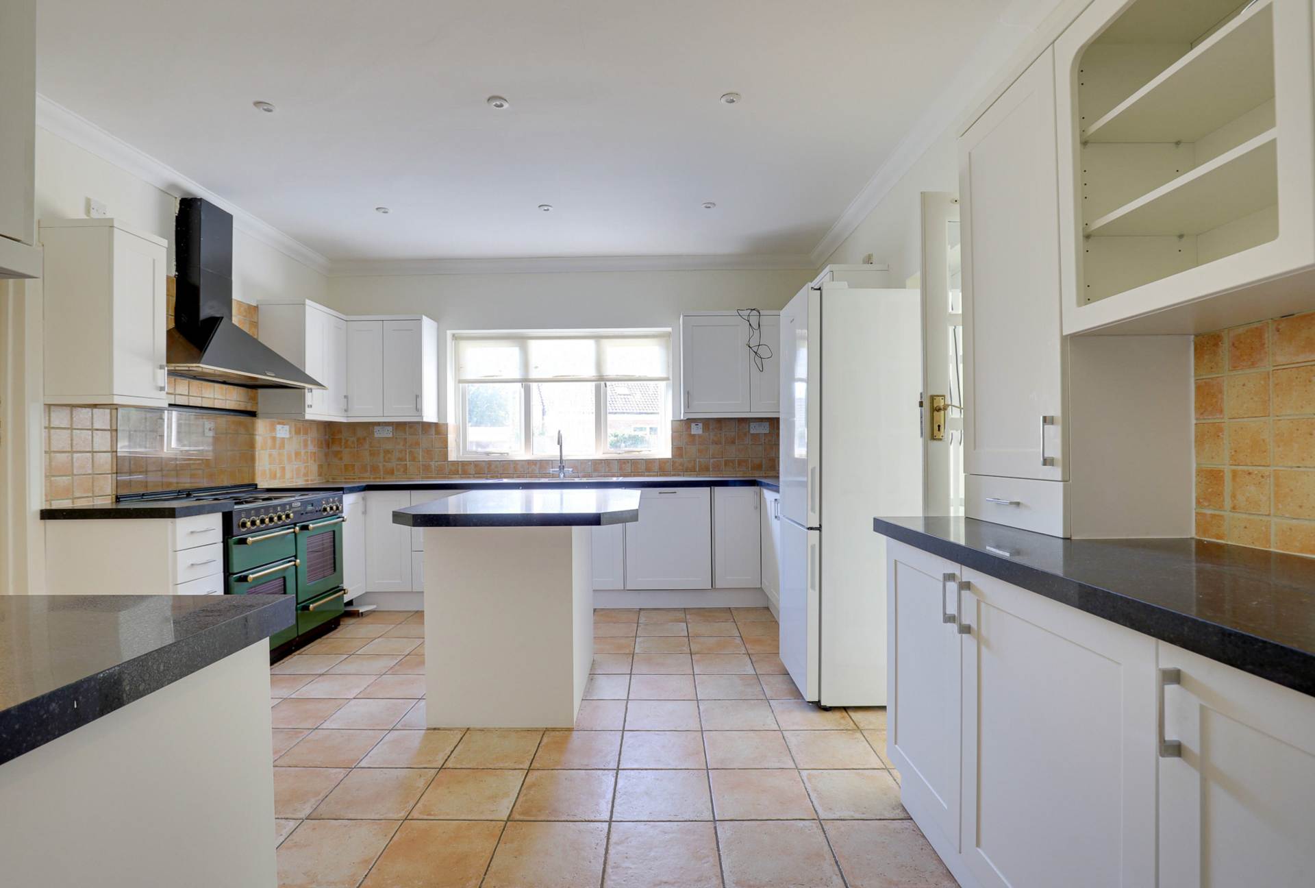 Additional Property Image 5 bedroom Detached for sale in Reading 5