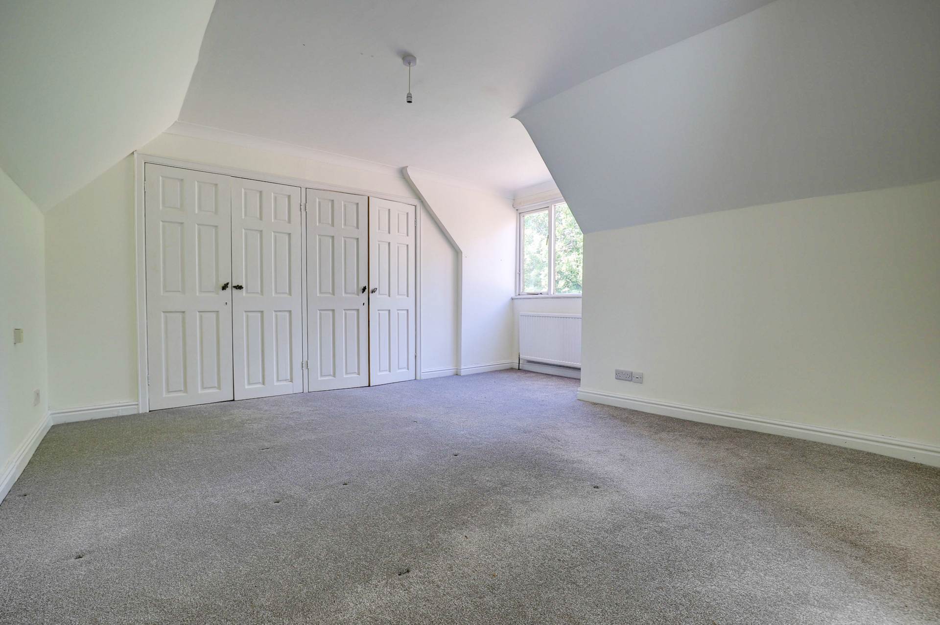 Additional Property Image 5 bedroom Detached for sale in Reading 15
