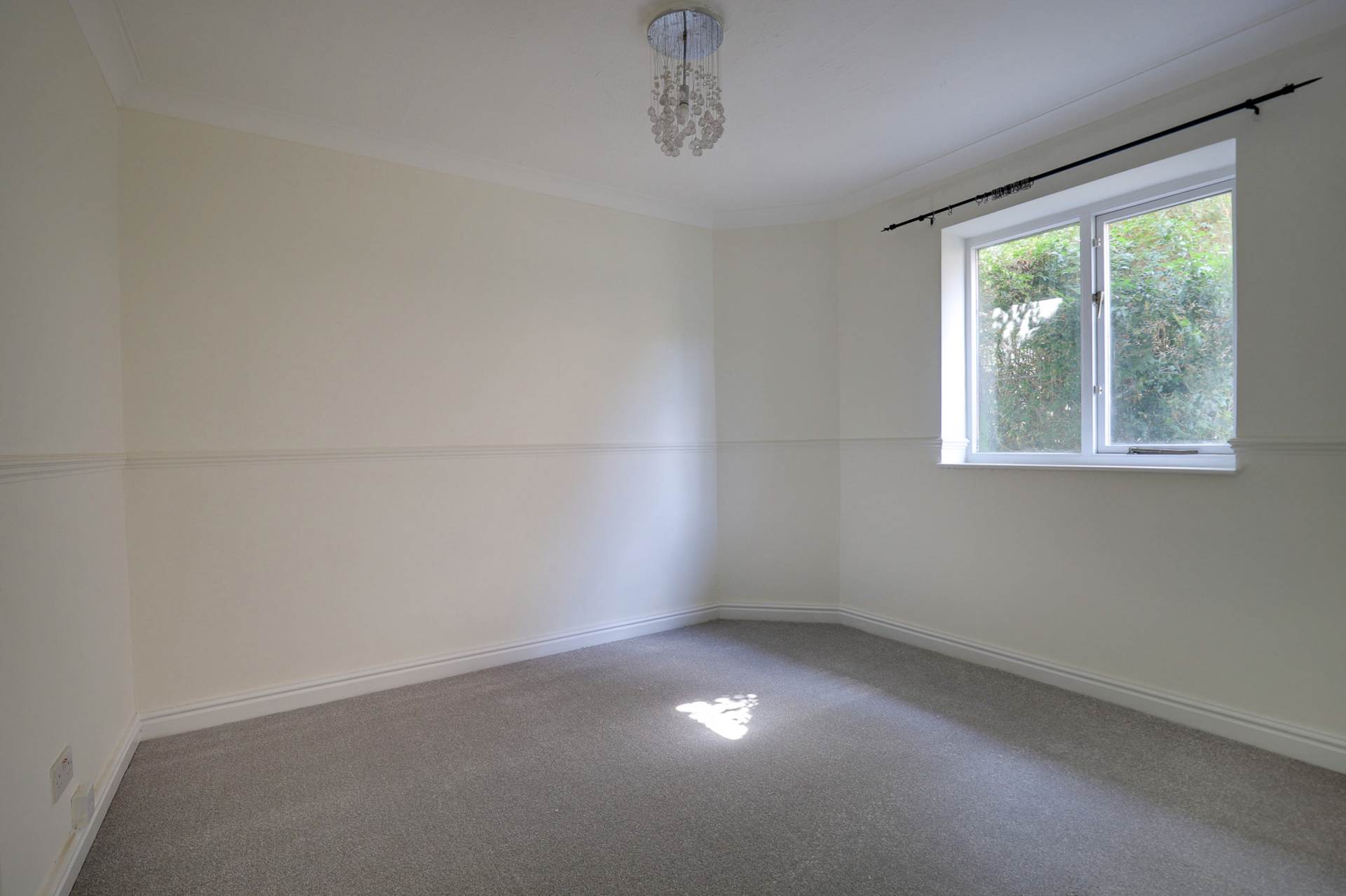 Additional Property Image 5 bedroom Detached for sale in Reading 16