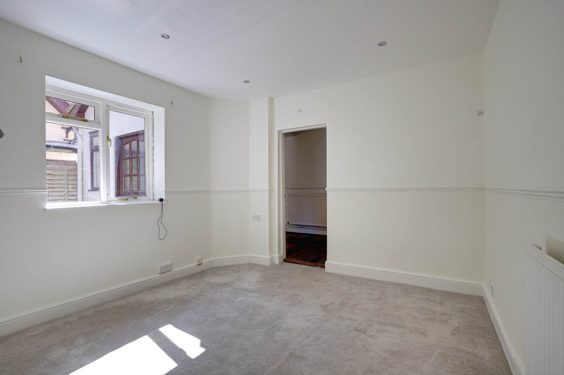 Additional Property Image 5 bedroom Detached for sale in Reading 17