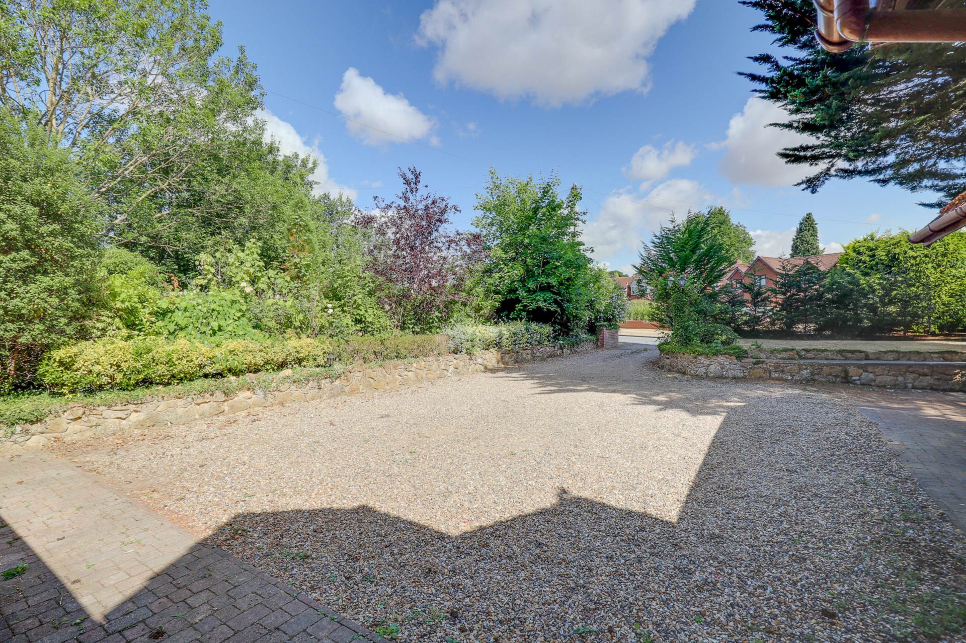 Additional Property Image 5 bedroom Detached for sale in Reading 23