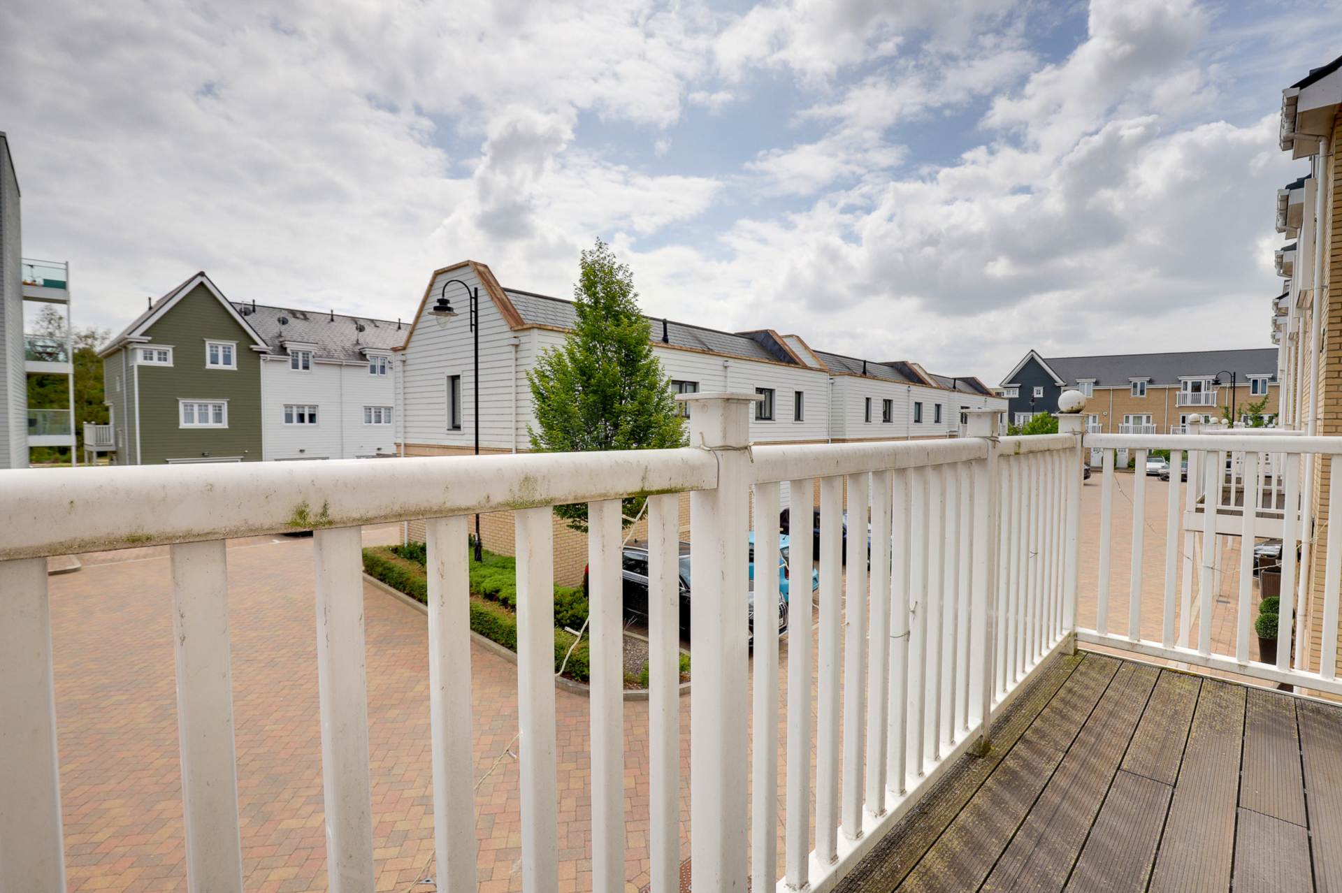 Additional Property Image 4 bedroom Semi Detached for sale in Reading 9