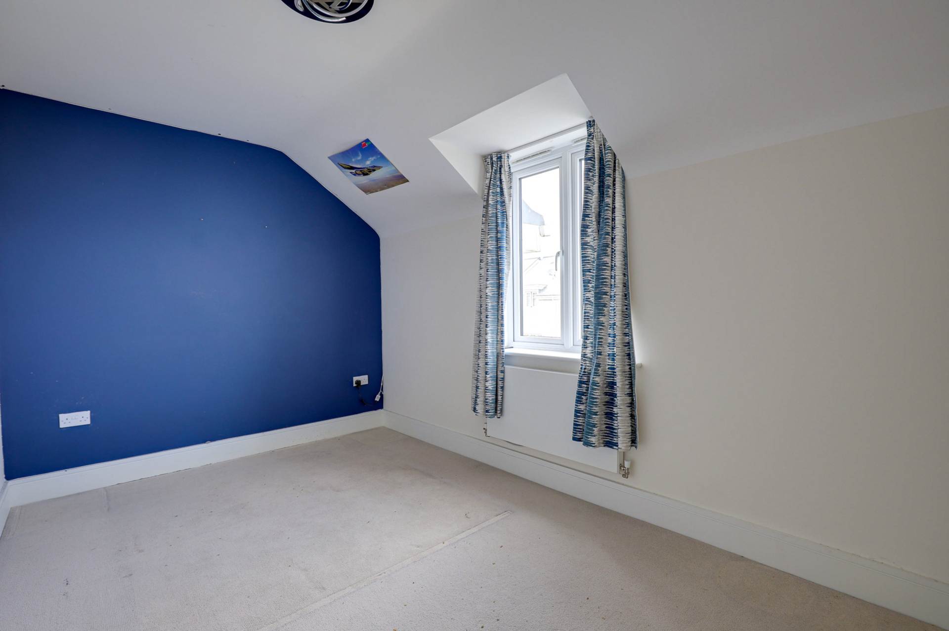 Additional Property Image 4 bedroom Semi Detached for sale in Reading 16