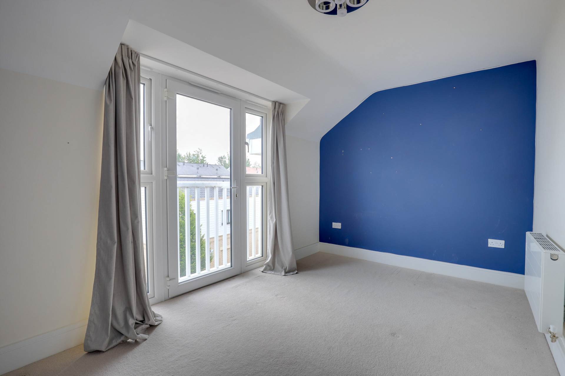 Additional Property Image 4 bedroom Semi Detached for sale in Reading 19