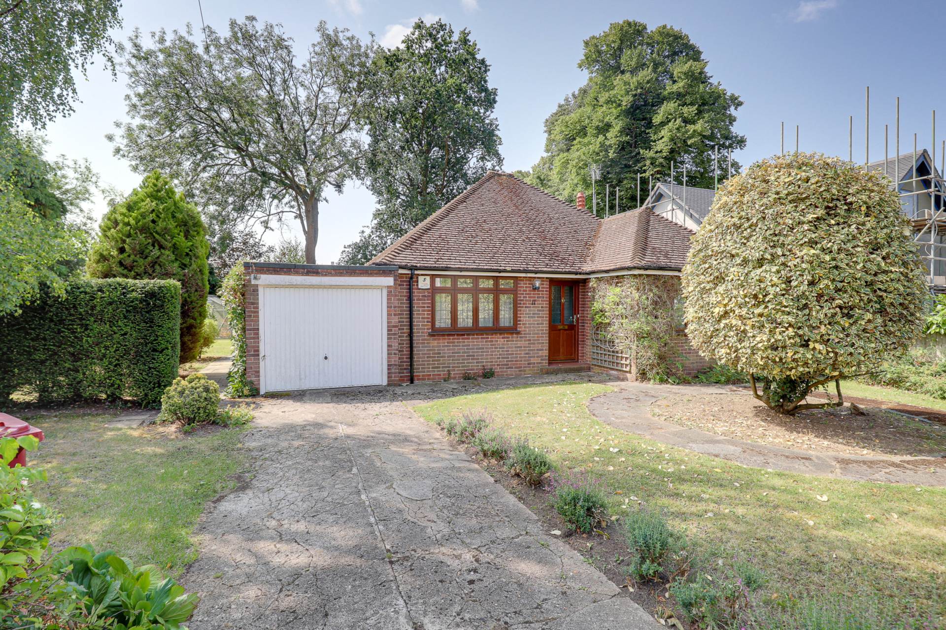 Additional Property Image 3 bedroom Detached Bungalow for sale in Reading 18