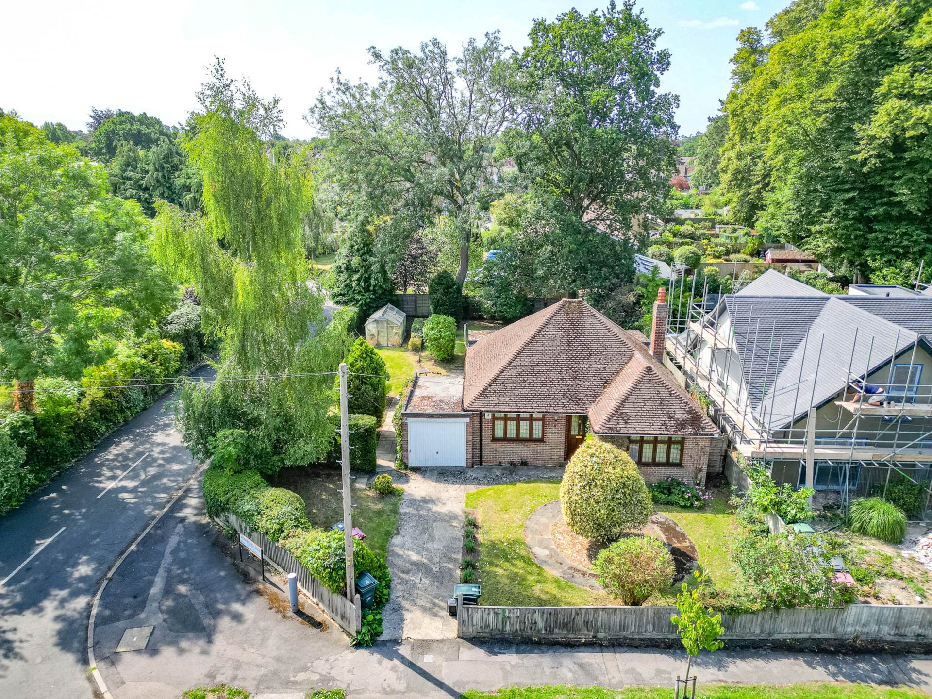 Additional Property Image 3 bedroom Detached Bungalow for sale in Reading 19