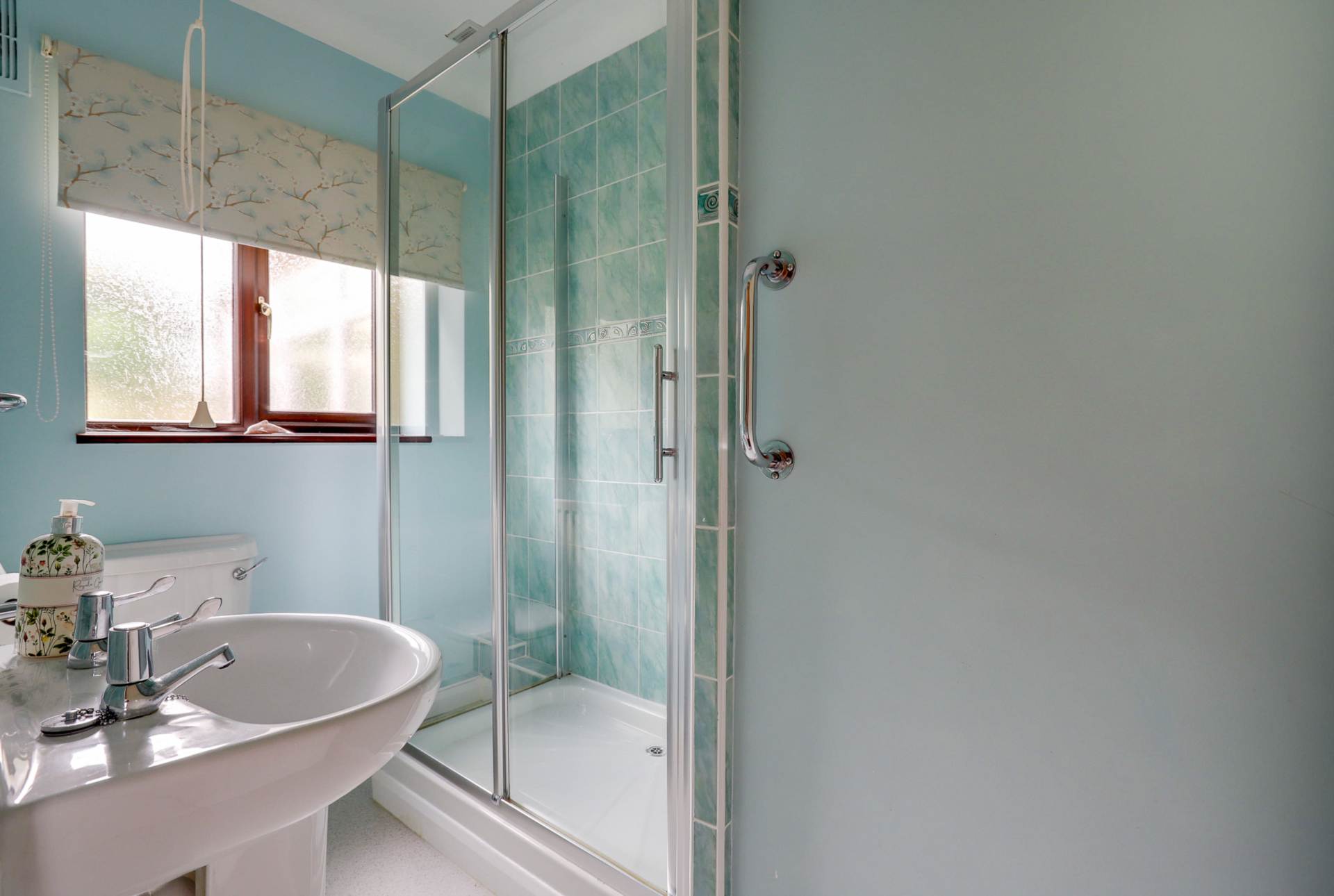 Additional Property Image 4 bedroom Detached Bungalow for sale in Reading 14