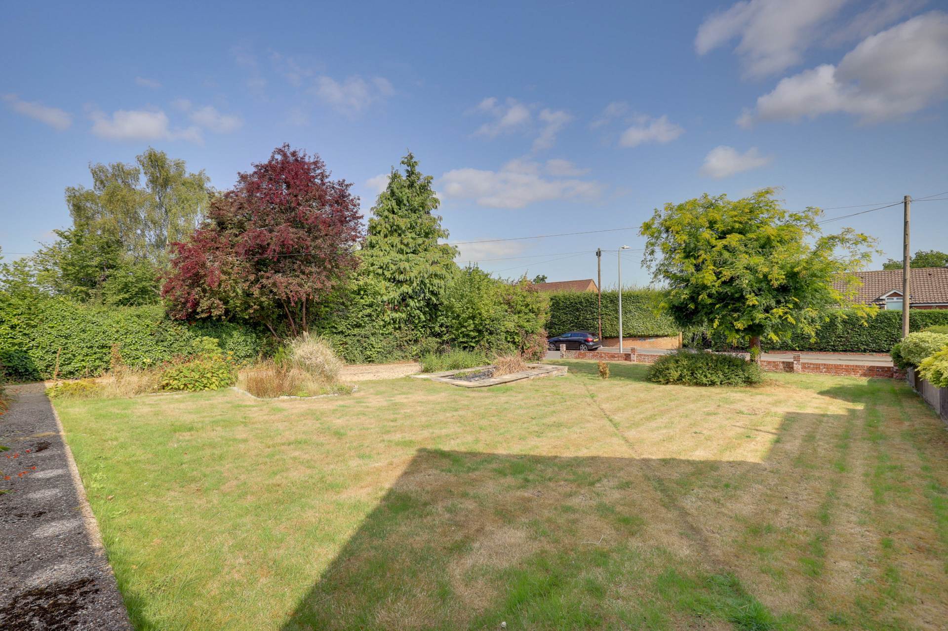 Additional Property Image 4 bedroom Detached Bungalow for sale in Reading 24