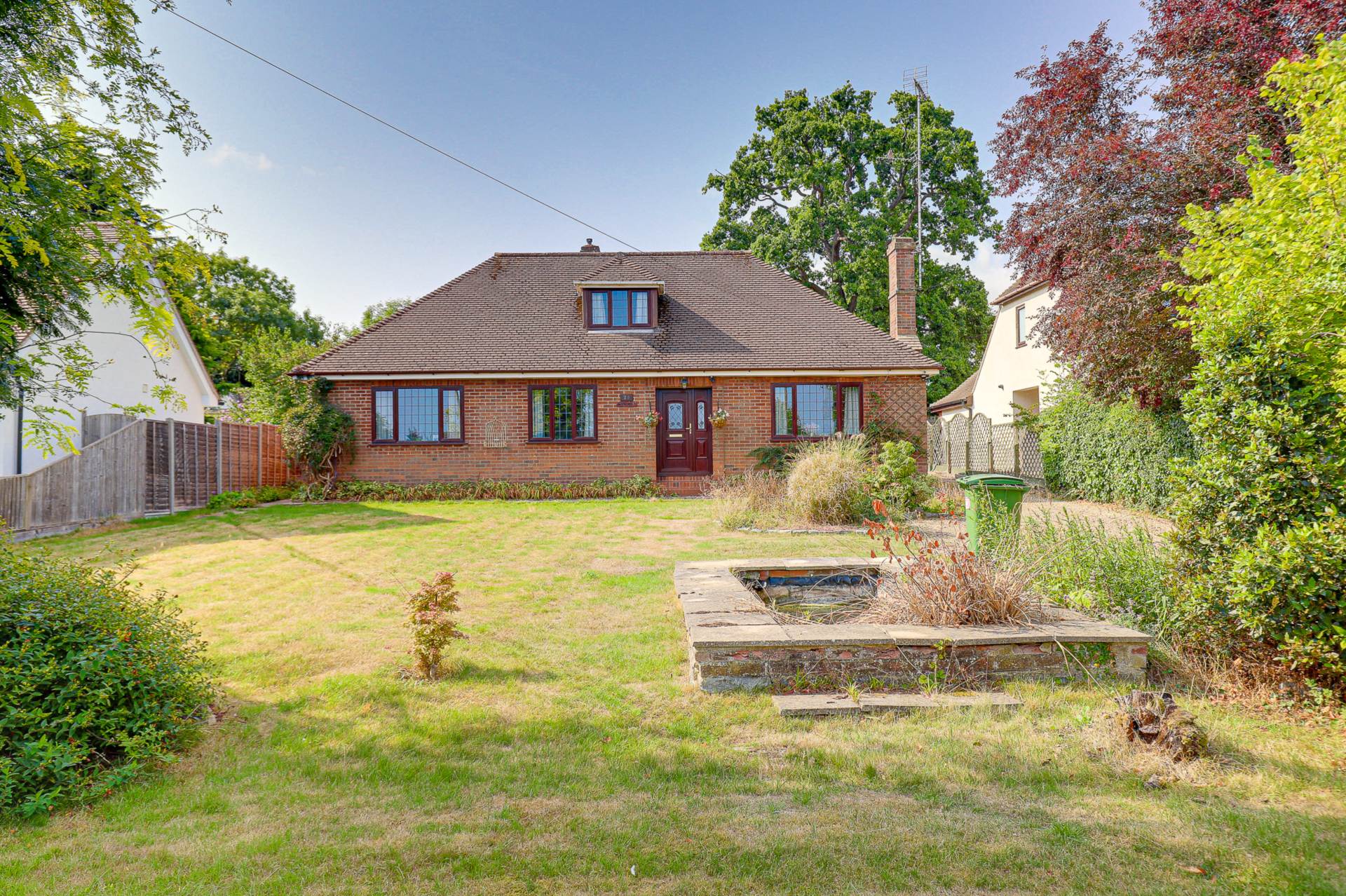 Additional Property Image 4 bedroom Detached Bungalow for sale in Reading 28