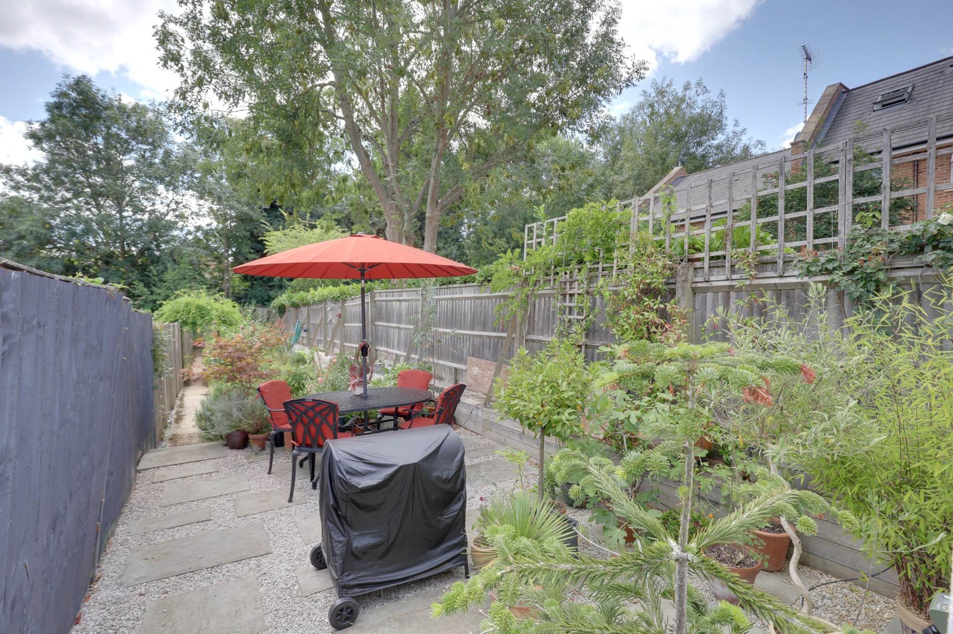 Additional Property Image 3 bedroom End of Terrace for sale in Reading 2