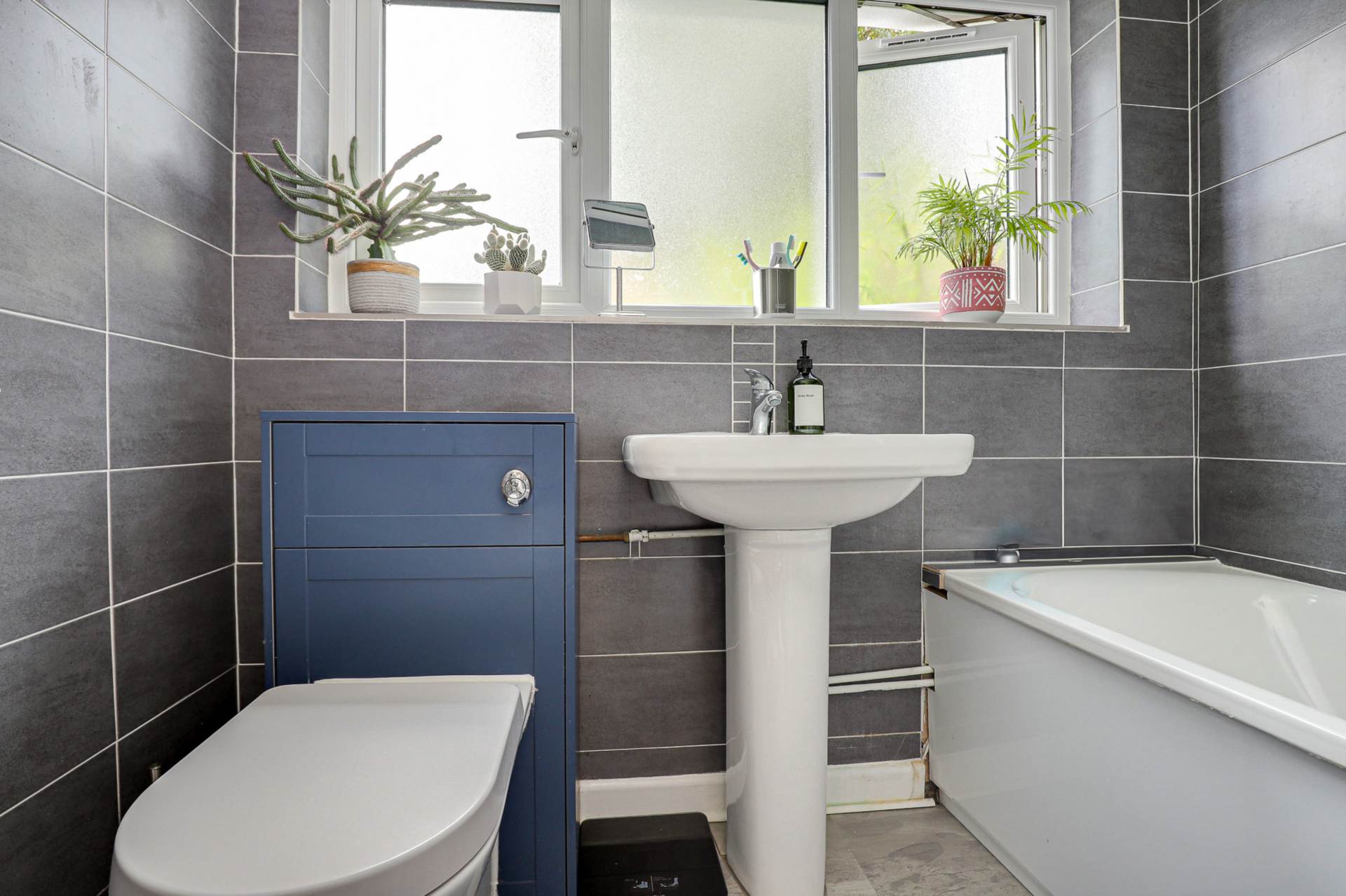 Additional Property Image 3 bedroom End of Terrace for sale in Reading 18