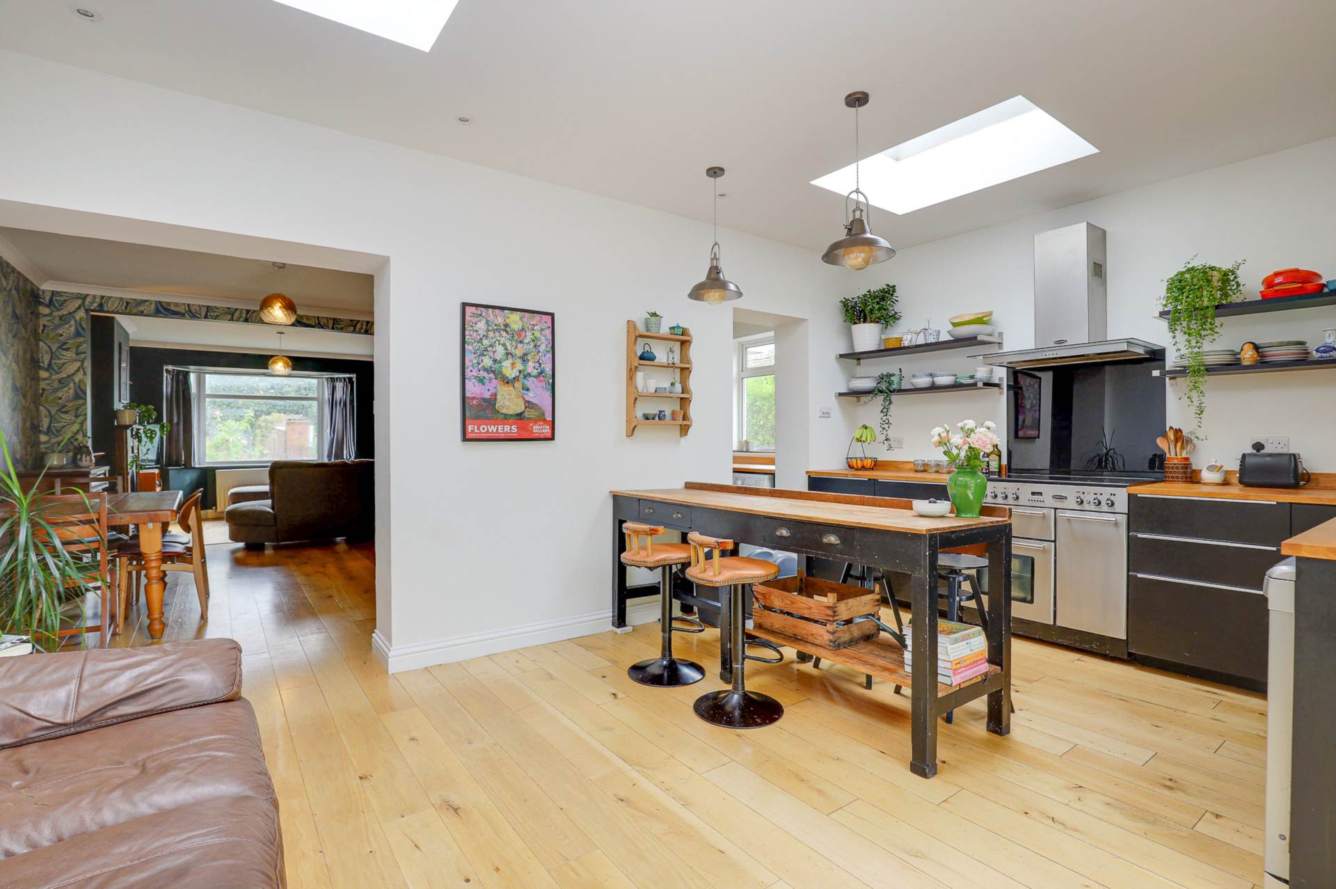 Additional Property Image 4 bedroom Semi Detached for sale in Reading 4