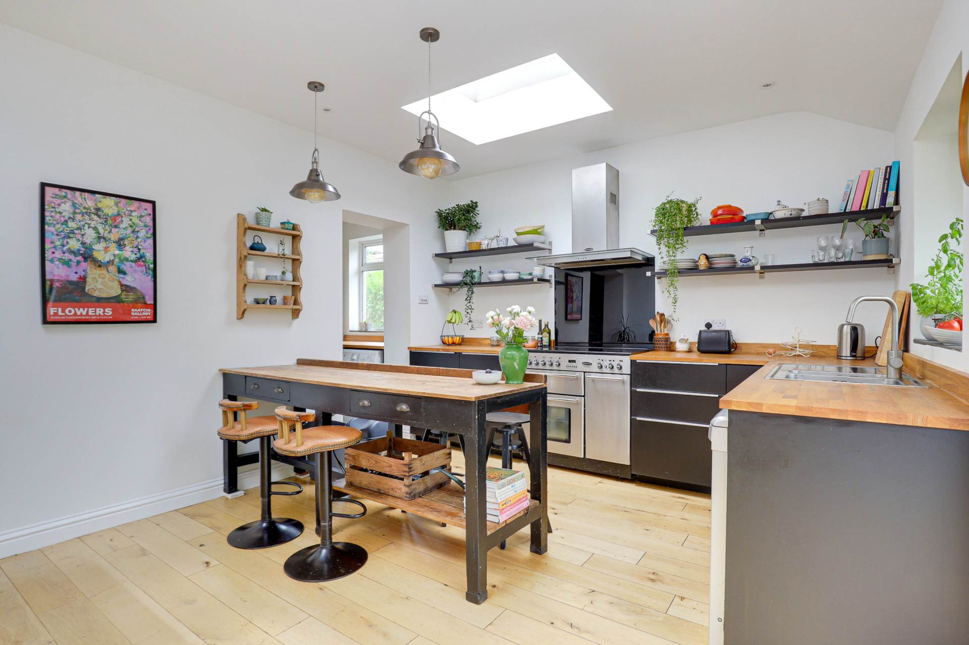 Additional Property Image 4 bedroom Semi Detached for sale in Reading 5