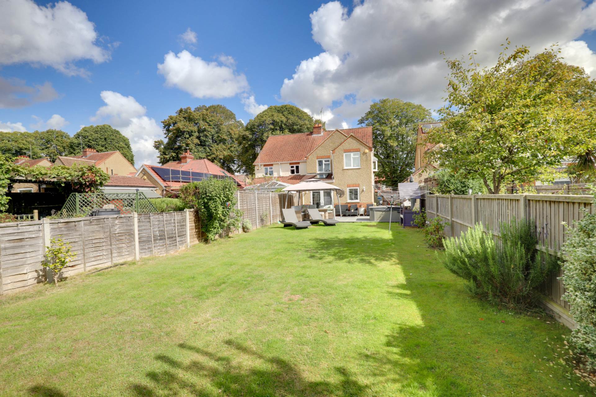 Additional Property Image 4 bedroom Semi Detached for sale in Reading 19