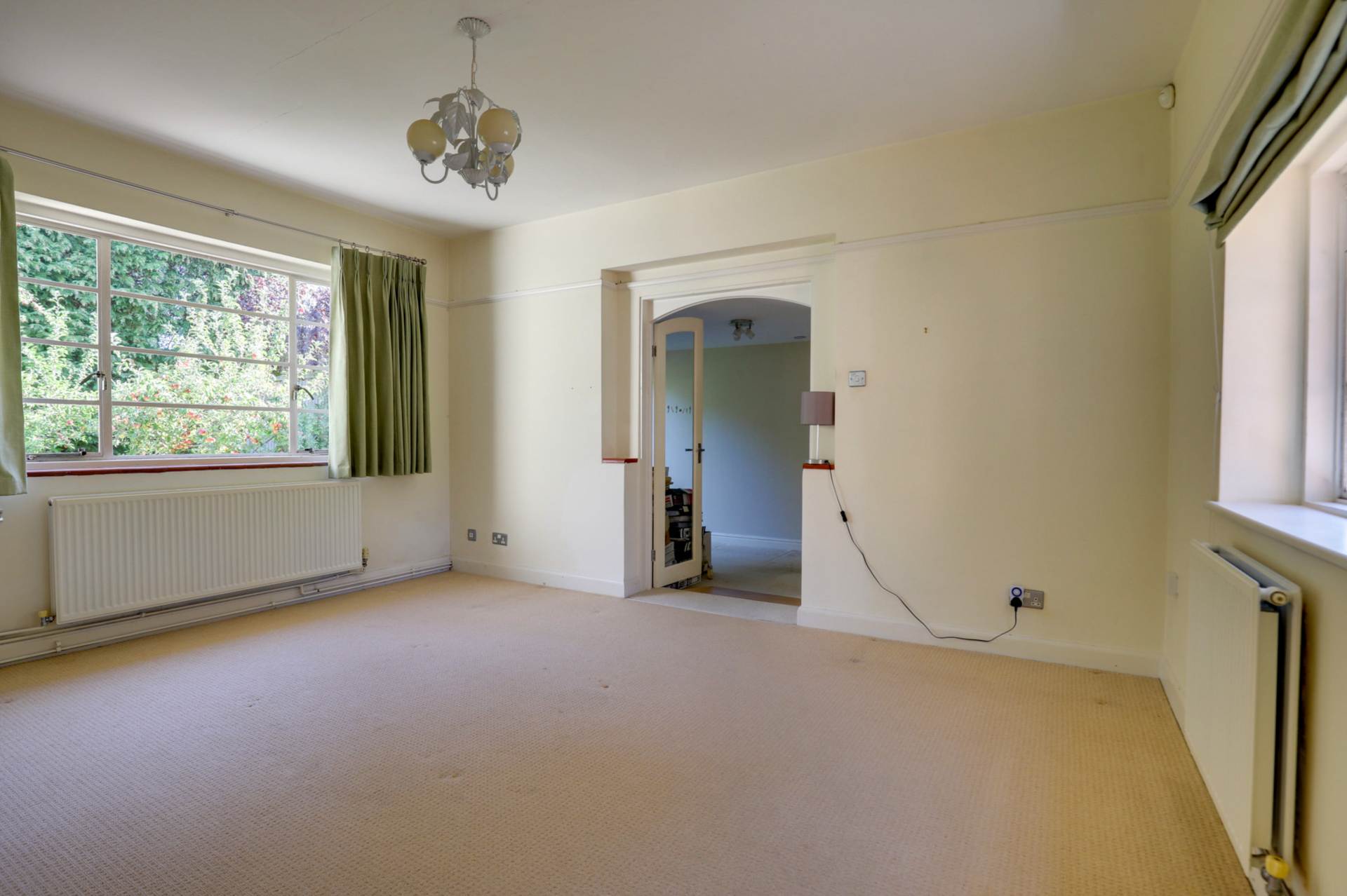 Additional Property Image 3 bedroom Detached for sale in Reading 10