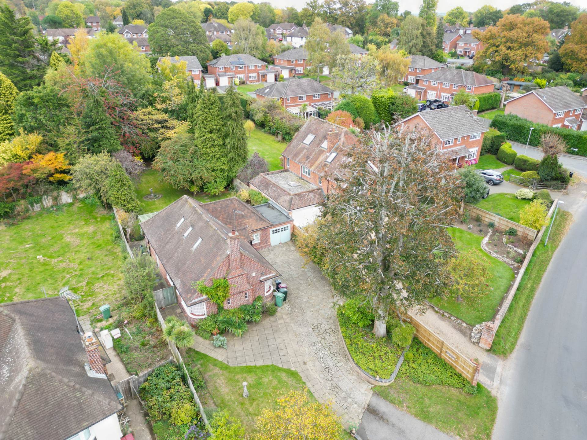 Additional Property Image 3 bedroom Detached for sale in Reading 27