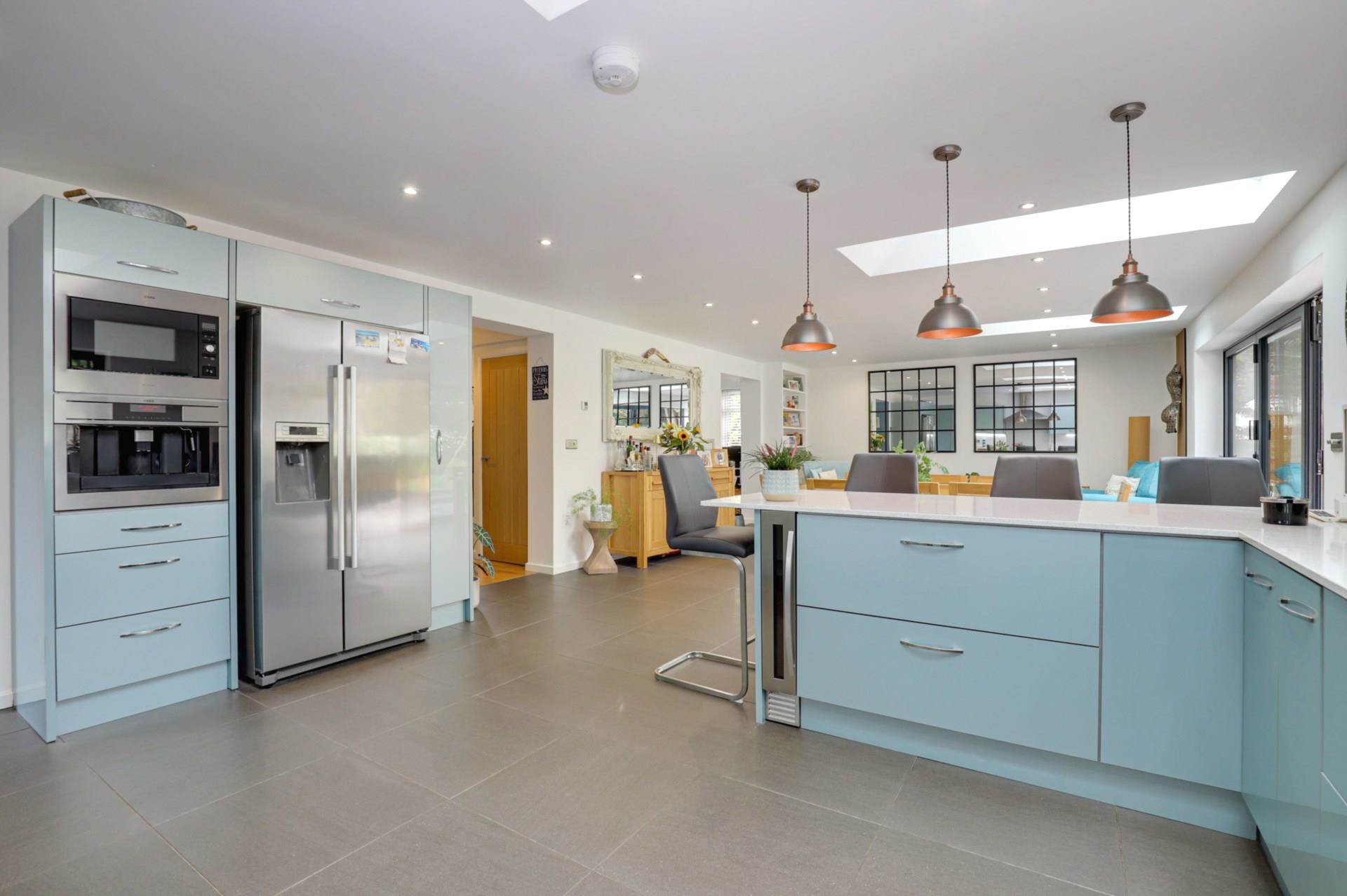 Additional Property Image 3 bedroom Detached for sale in Reading 8