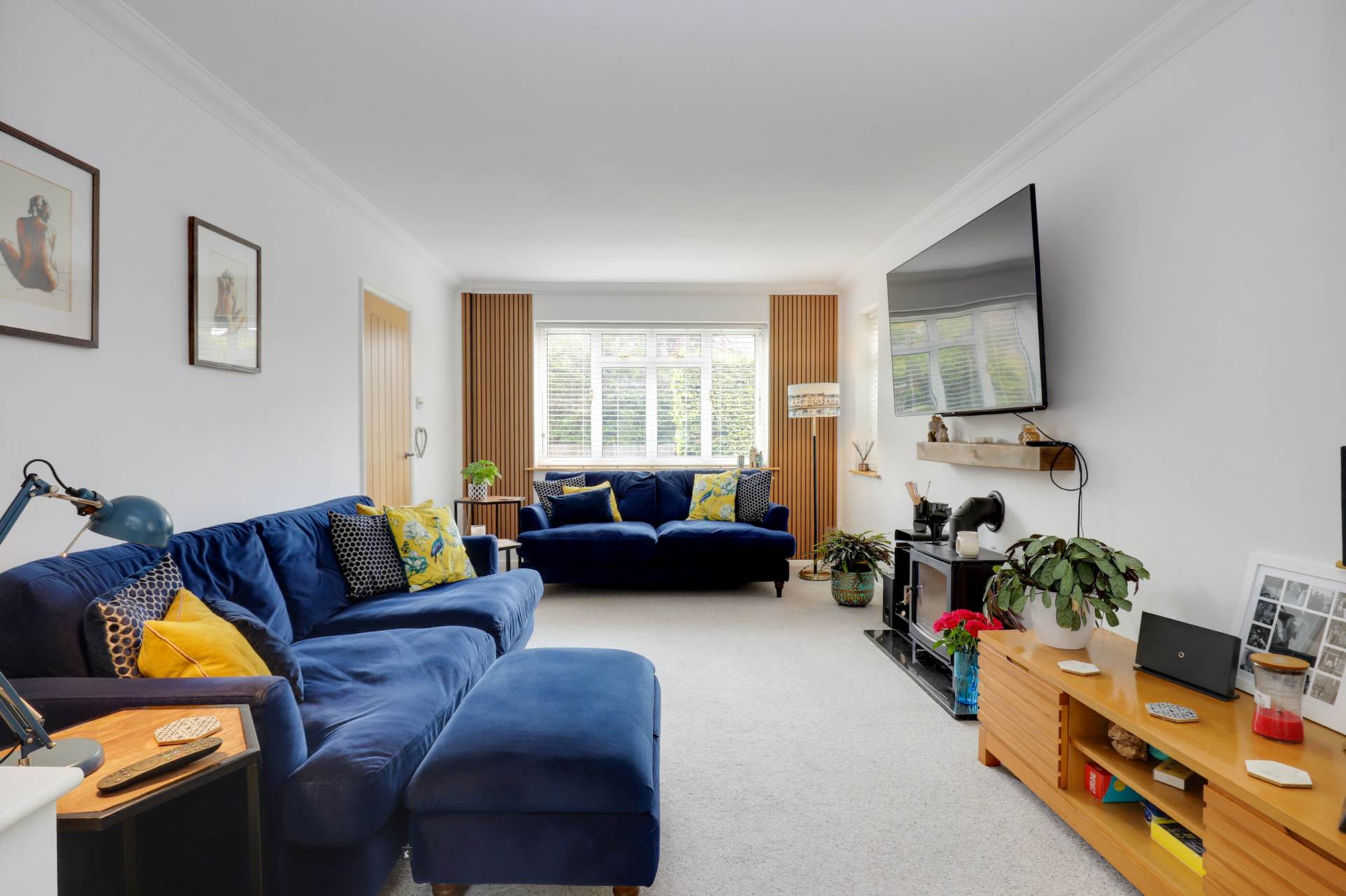 Additional Property Image 3 bedroom Detached for sale in Reading 11