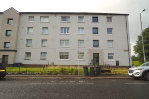 1 bedroom Flat for sale in Greenock