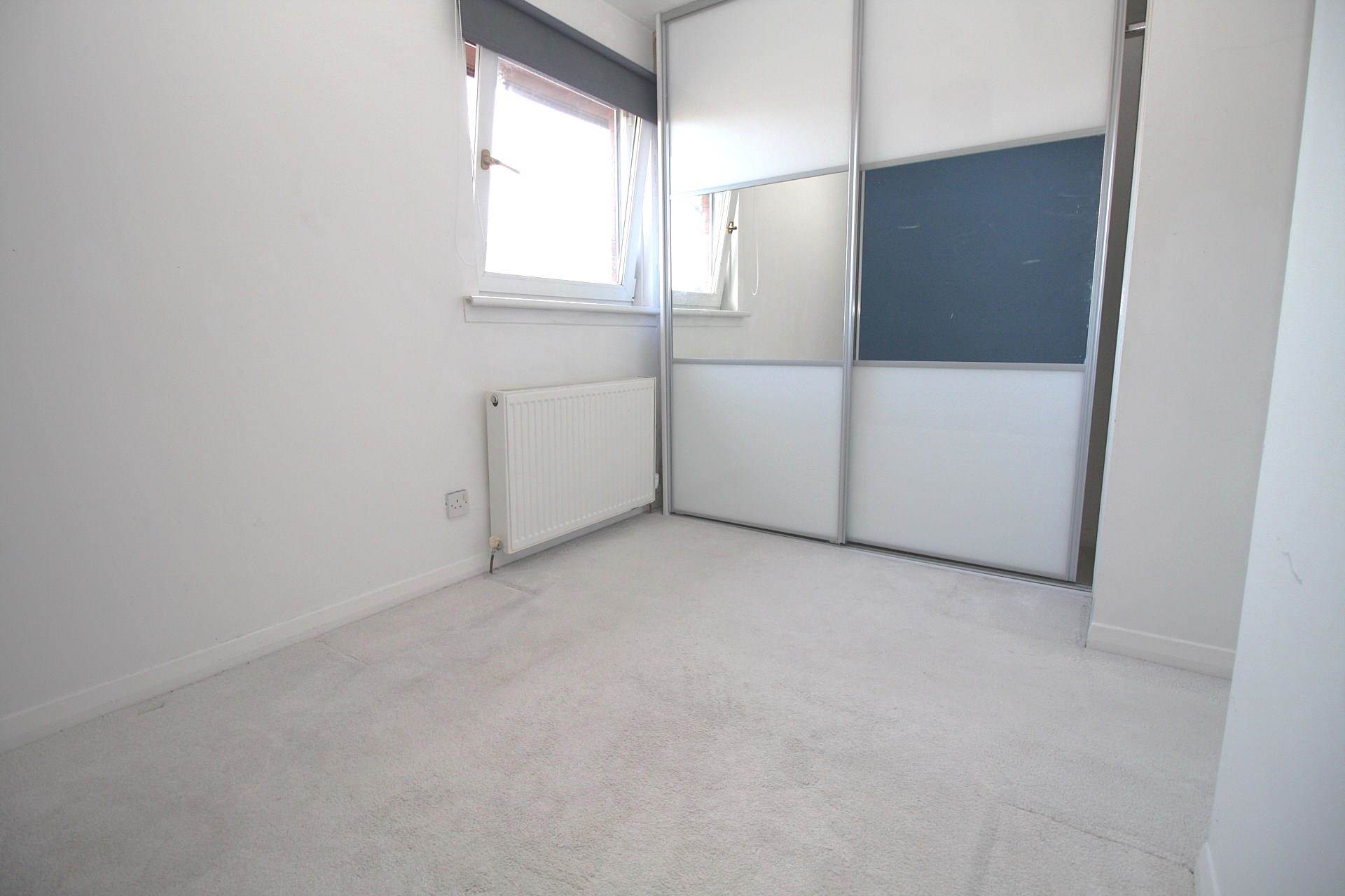 Additional Property Image 2 bedroom Terraced for sale in Gourock 8